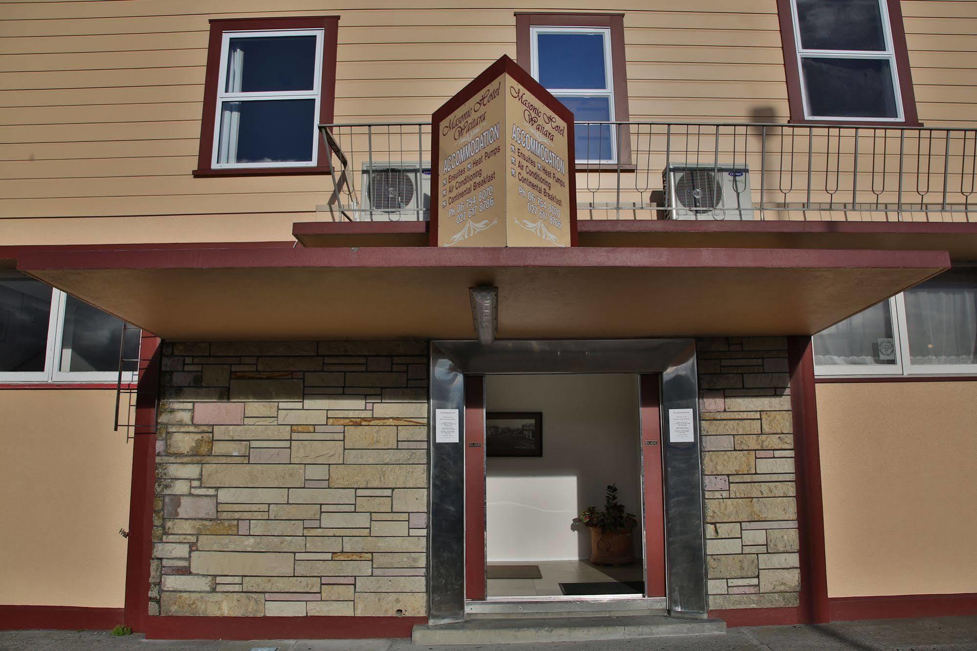 Masonic Hotel Waitara Экстерьер фото